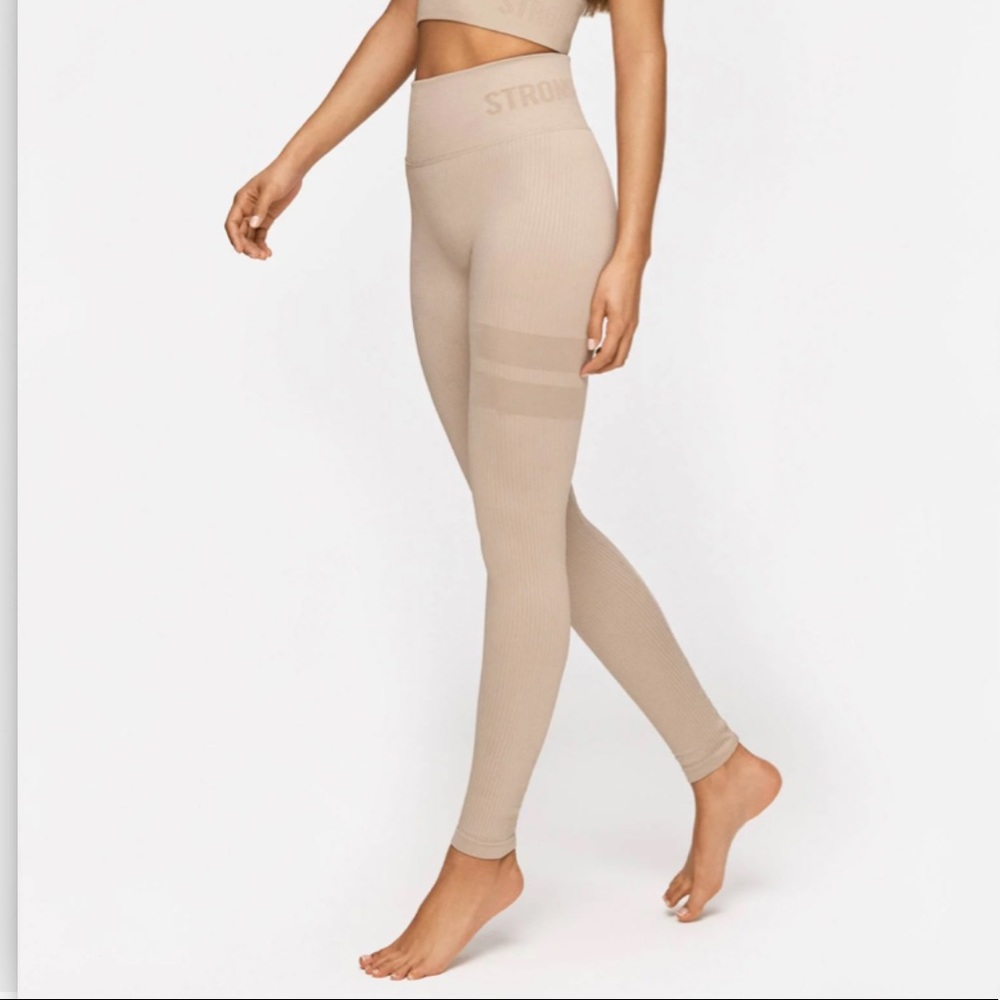 STRONGER LABEL Rib Seamless Legging